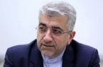 تجلیل از مقام شامخ شهدا از سوی وزیر نیرو