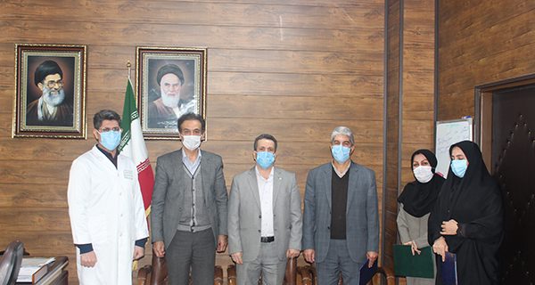 تجلیل از همکاران بخش حسابداری اداره کل پزشکی قانونی استان کرمانشاه