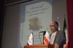 باید بزرگان خود را بنمایانیم؛ این یک تکلیف همگانی است