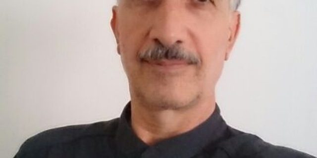 استاندا ر و  تعریف و تمجید مدیران